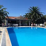 Tzilios דירה *