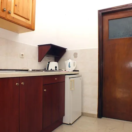 Tzilios Acharavi (Corfu)