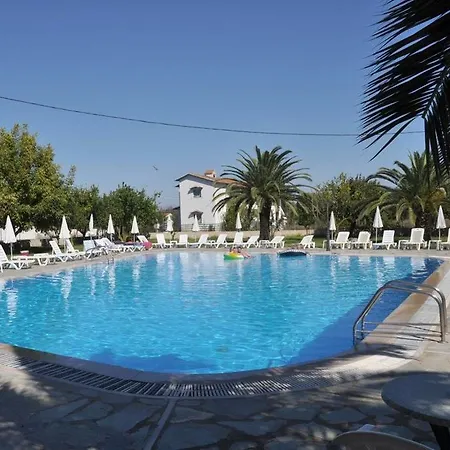 Tzilios Acharavi (Corfu)